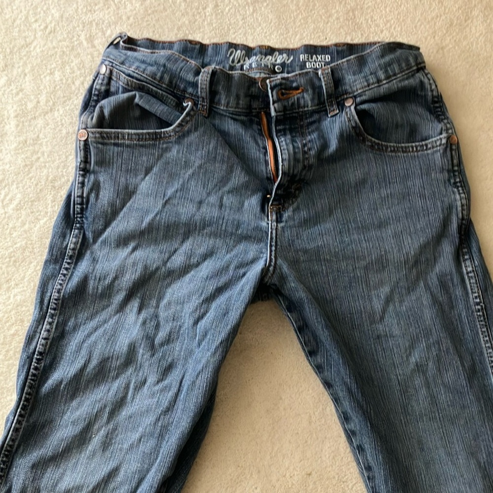 Wrangler Grey Relaxed Fit Jeans